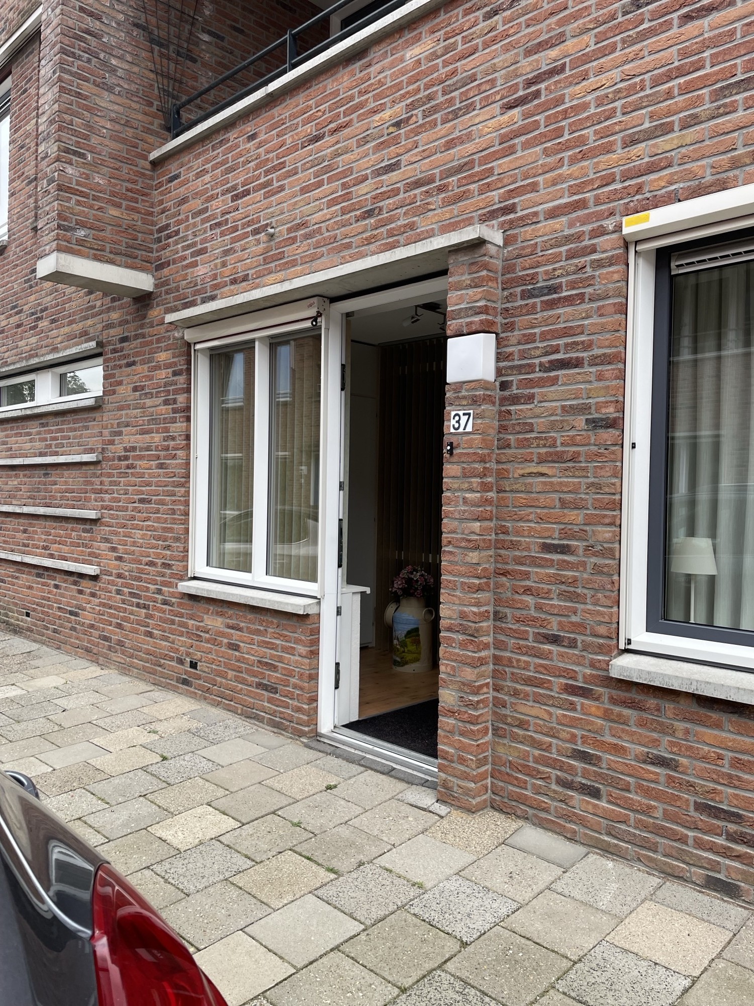 Prins Bernhardstraat 37