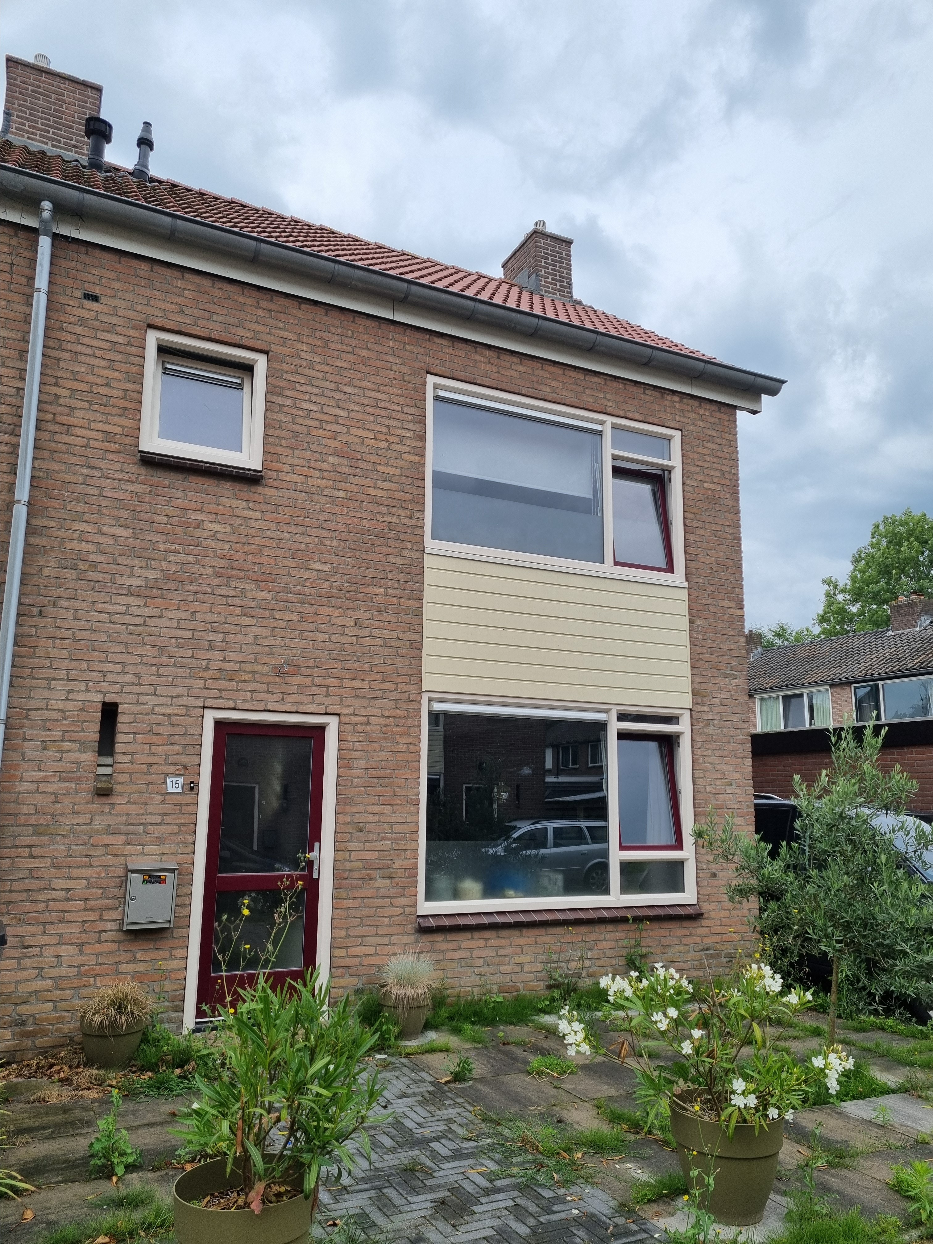 Roggestraat 15, 8121 XJ Olst, Nederland