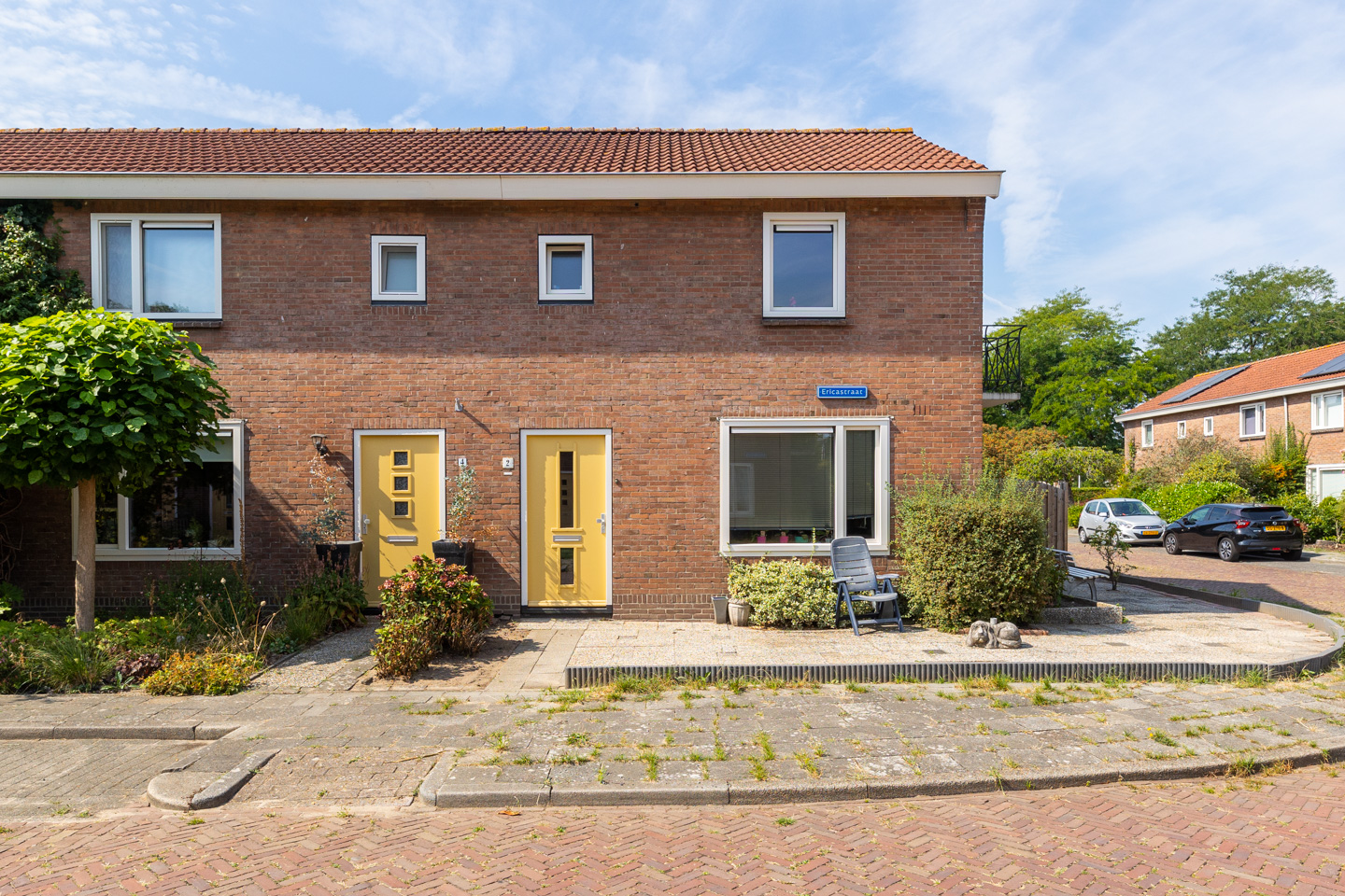 Hoekwoning te huur: Ericastraat 2, Pierik Zwolle
