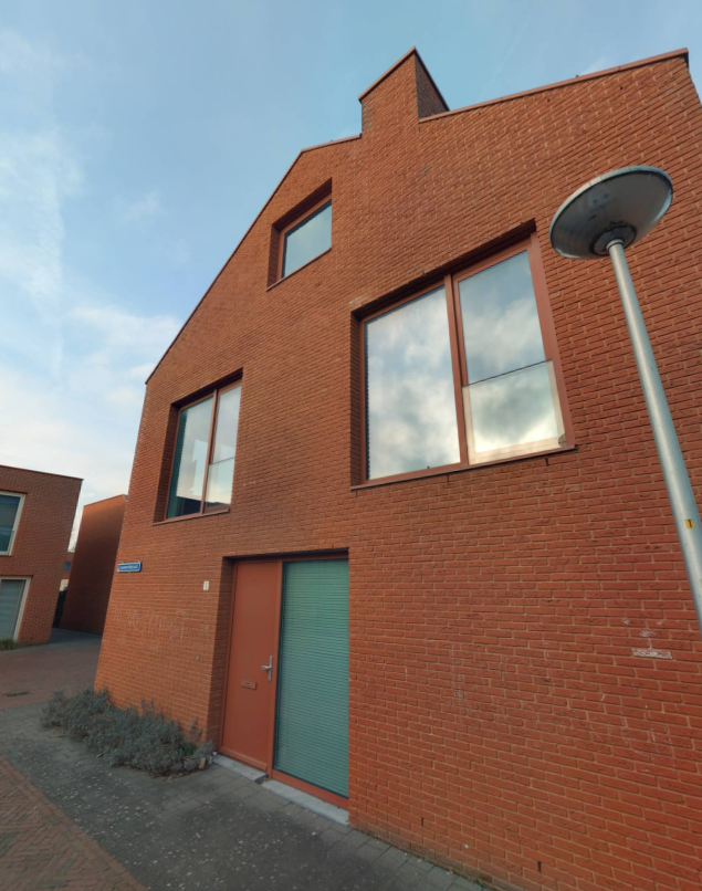 Hoekwoning te huur: Leeuwerikstraat 1, Kamperpoort Zwolle