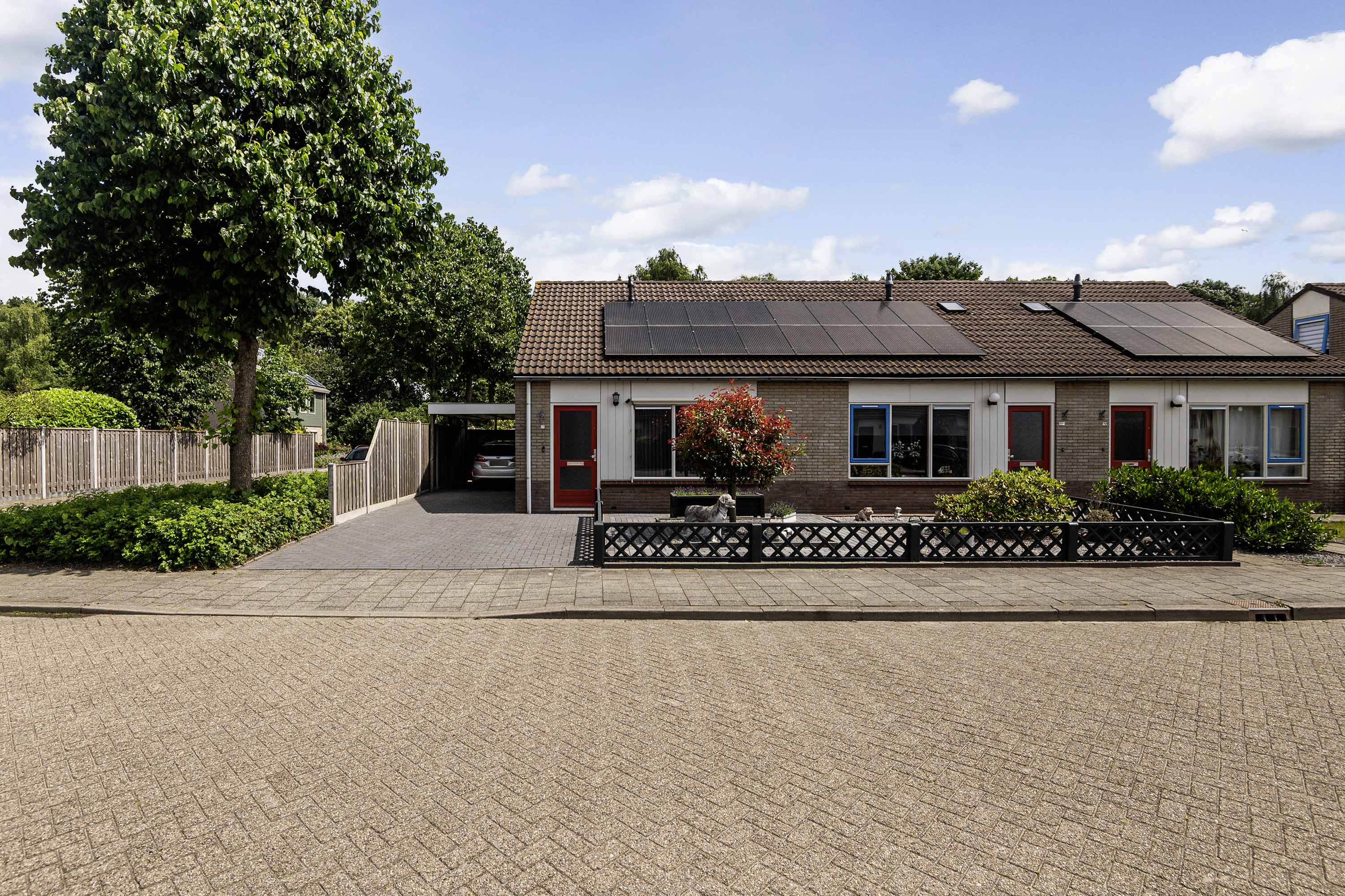 Corner house for rent: Schemperserf 79, Staphorst-Zuid Staphorst