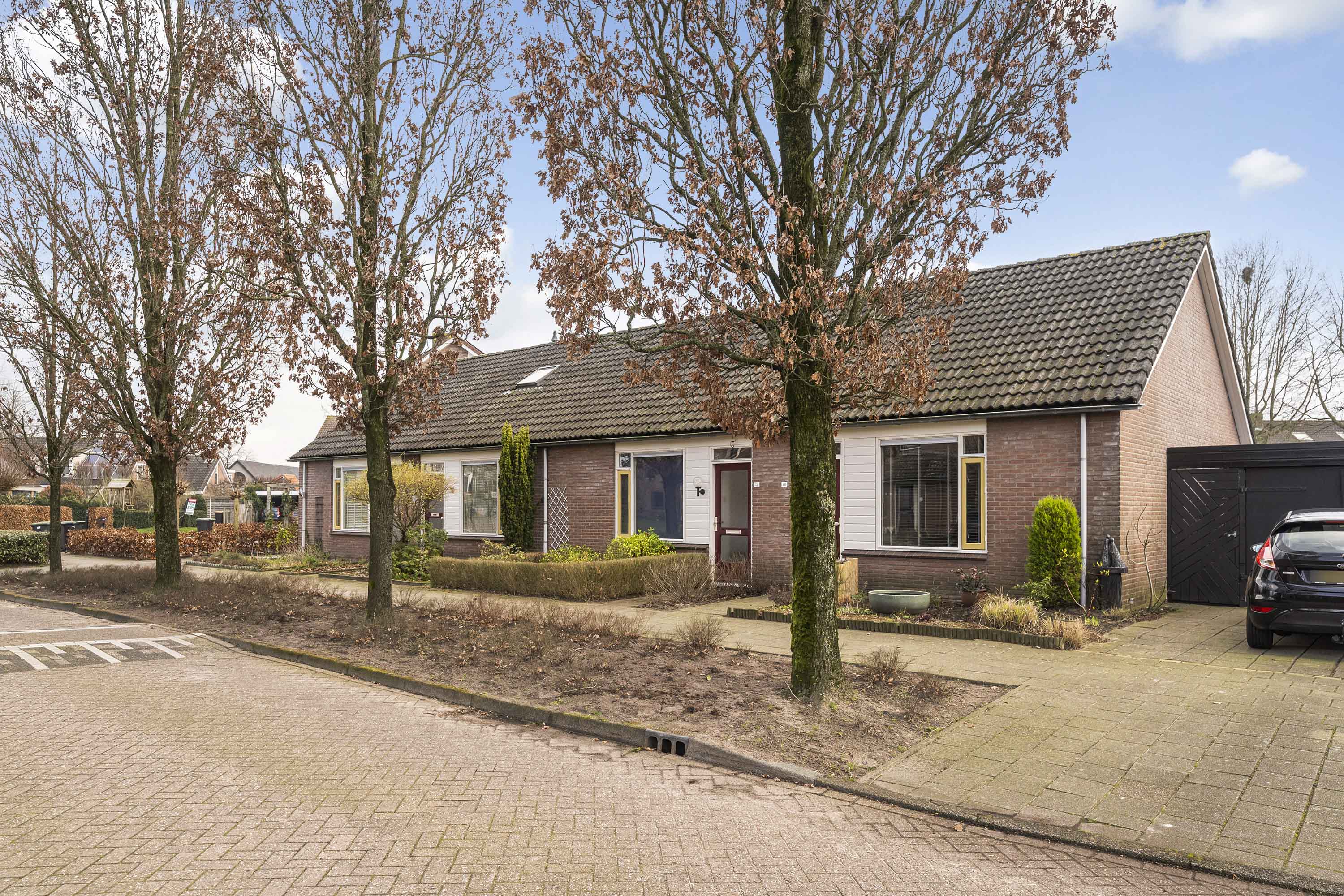 Hoekwoning te huur: Punterstraat 52, Lemelerveld kern west Lemelerveld