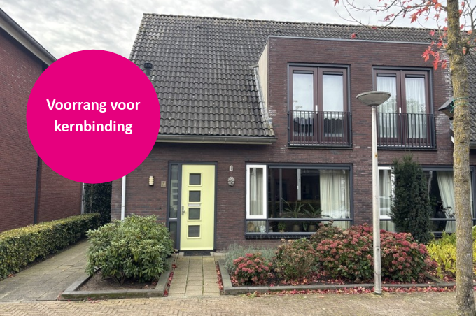 Hoekwoning te huur: Burgemeester Baron van Voerst van Lyndenstraat 5A, Gramsbergen Kern Gramsbergen